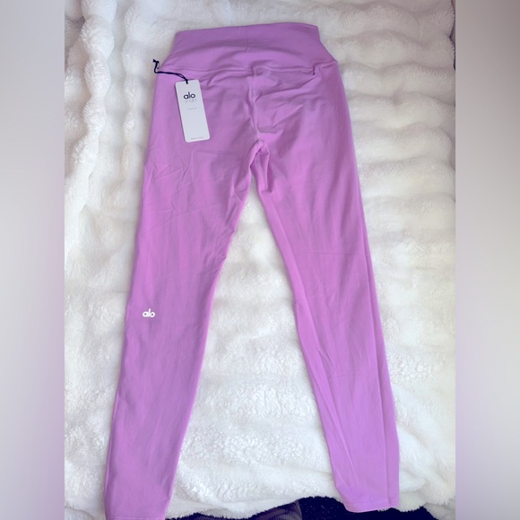 NWT ALO Yoga Airbrush Leggings, Pink Lavender, L - Picture 3 of 6